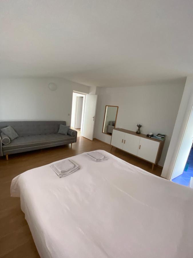 Apartman S&D Rogoznica โรกอซนิซา ภายนอก รูปภาพ