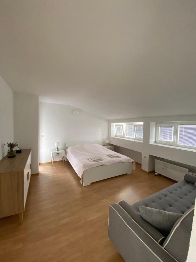 Apartman S&D Rogoznica โรกอซนิซา ภายนอก รูปภาพ