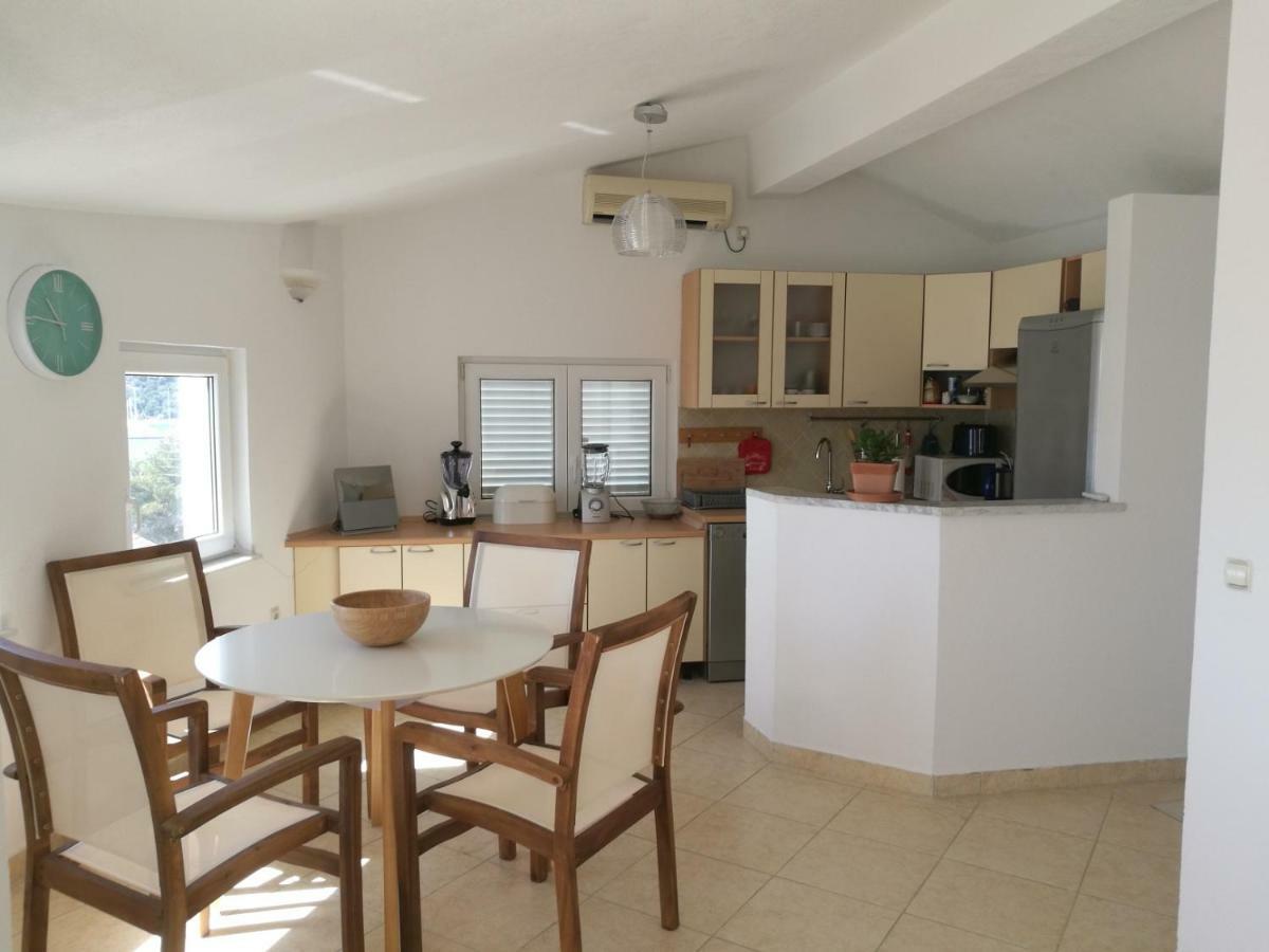 Apartman S&D Rogoznica โรกอซนิซา ภายนอก รูปภาพ